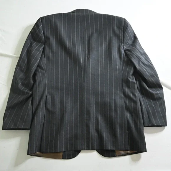 Tom James Royal Class 40S 33x30 Gray Striped Wool Mens Jacket Pants Suit